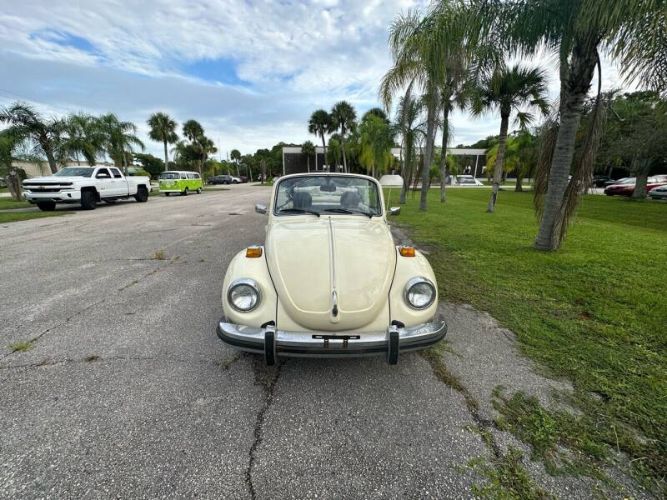 Volkswagen-Beetle-1977-White-Black-16