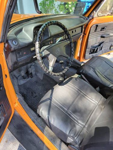 Volkswagen-Beetle-1978-9