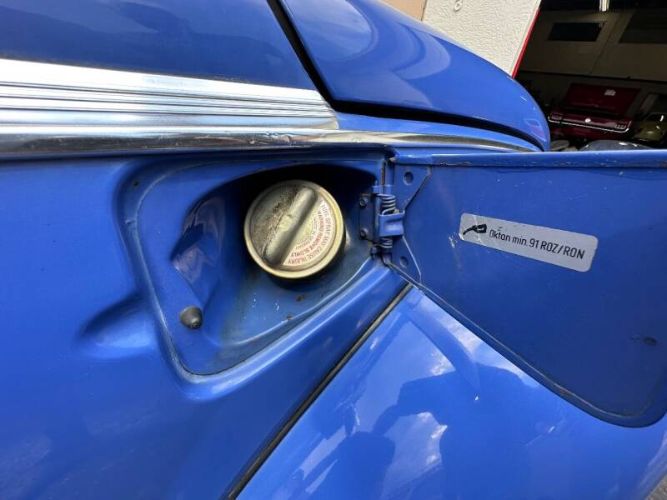 Volkswagen-Beetle-1978-Blue-White-10