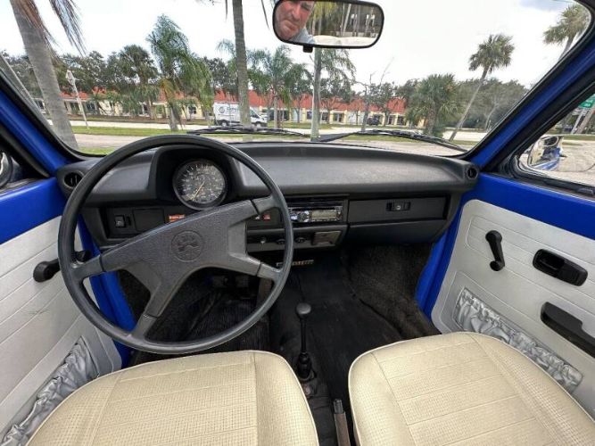 Volkswagen-Beetle-1978-Blue-White-17