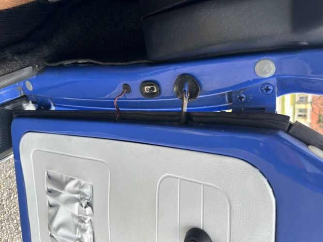 Volkswagen-Beetle-1978-Blue-White-5