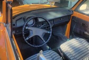 Volkswagen-Beetle-1978-Orange-Tan-4