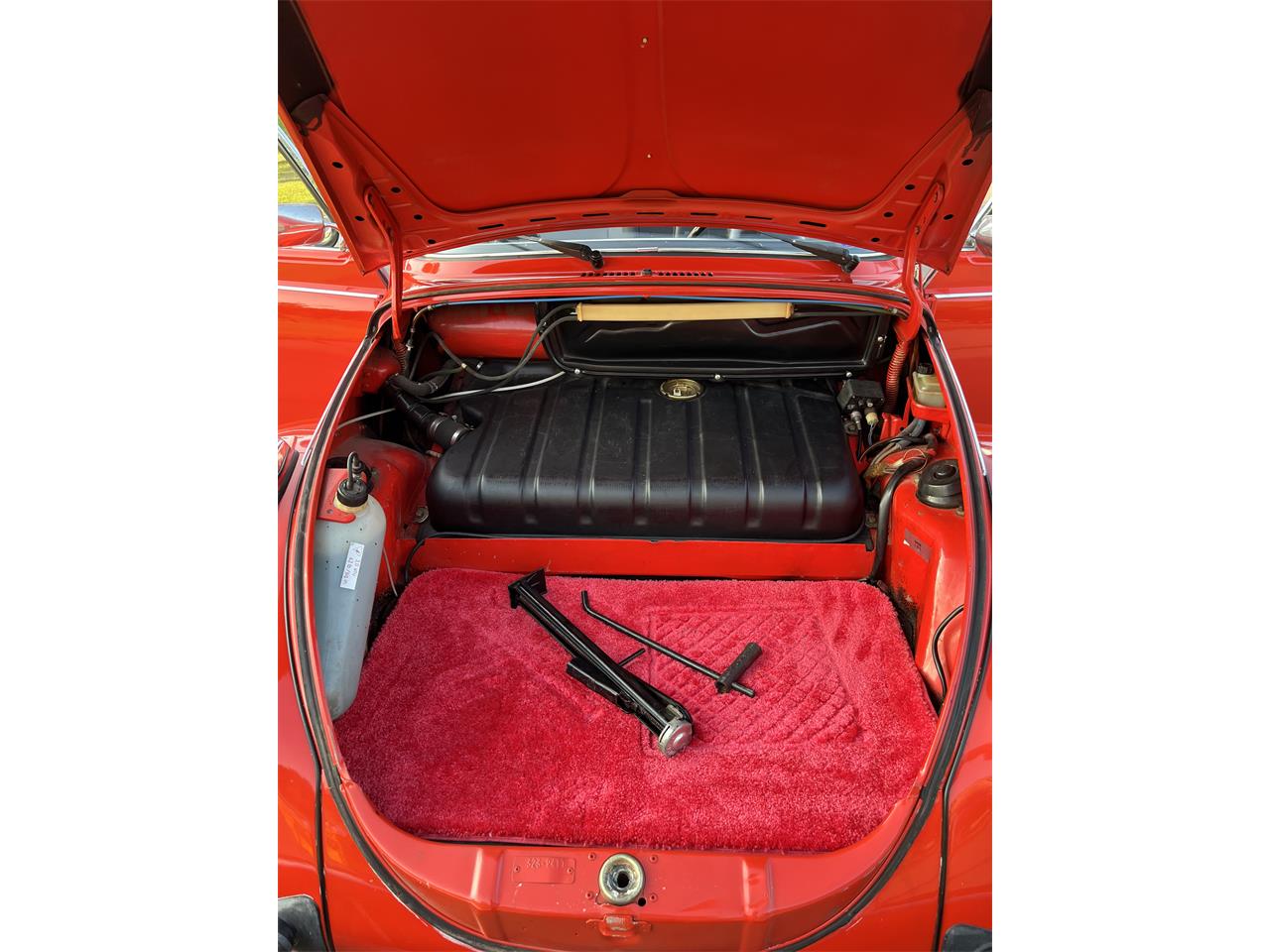 Volkswagen-Beetle-1978-Red-Black-38