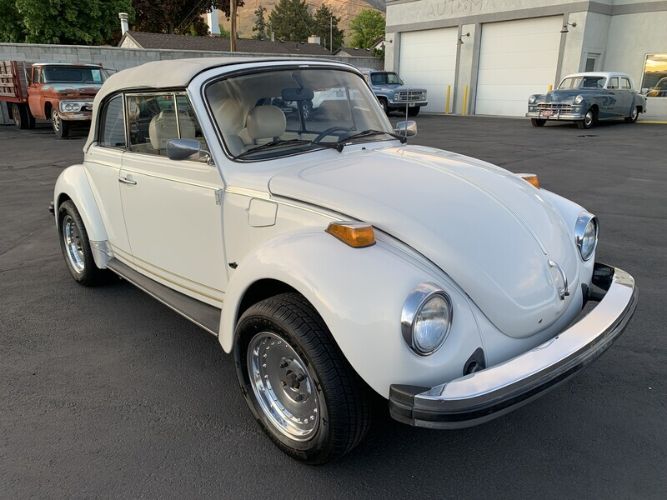Volkswagen-Beetle-1978-White-White-9