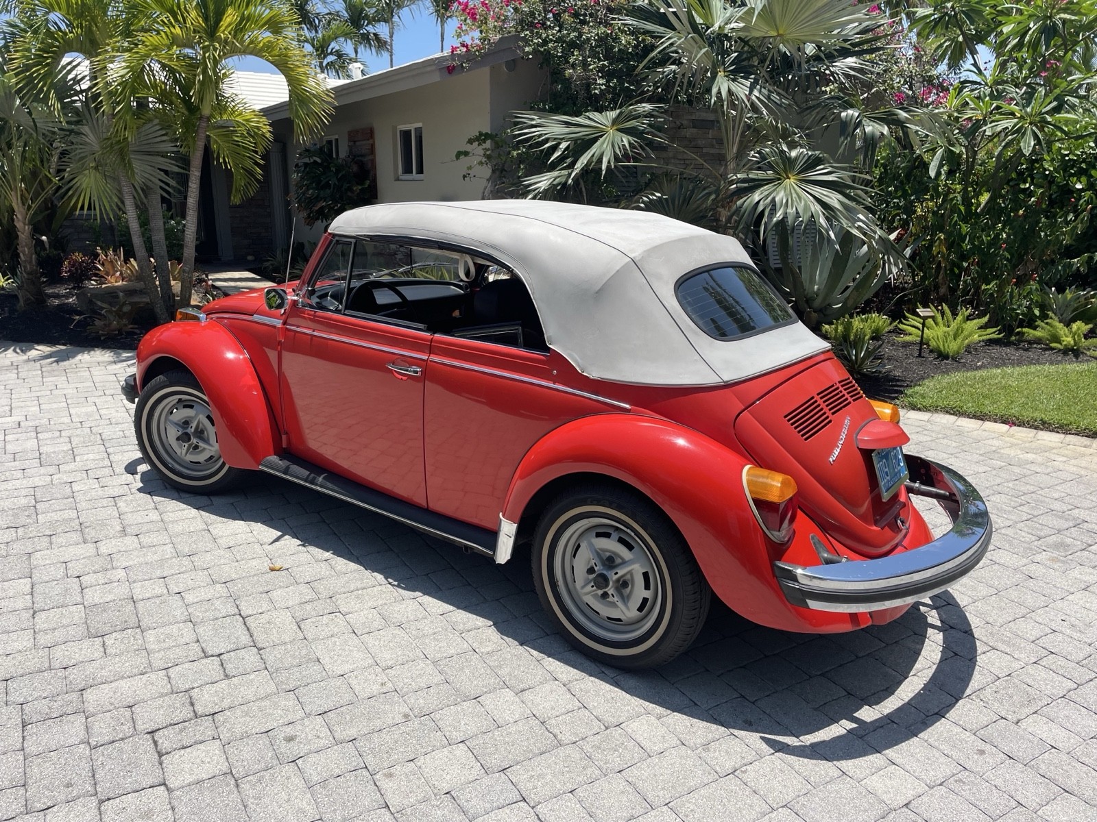 Volkswagen-Beetle-1979-2