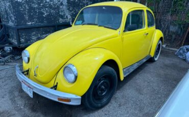 Volkswagen-Beetle-1984-yellow-10
