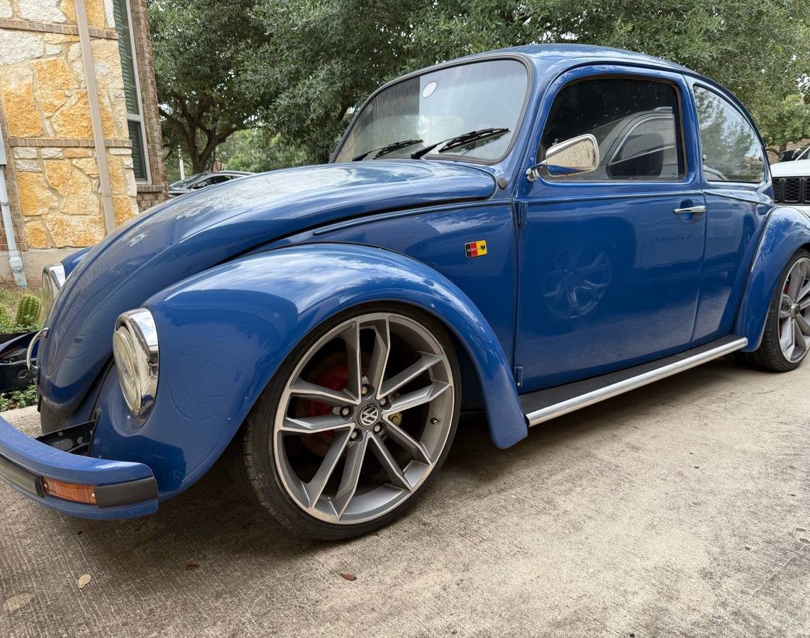 Volkswagen-Beetle-1989-blue-1
