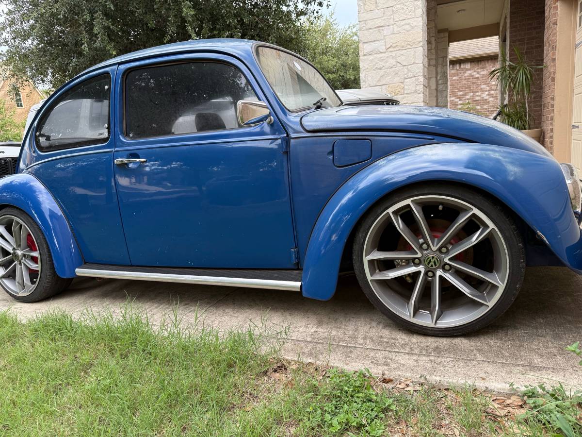 Volkswagen-Beetle-1989-blue-2
