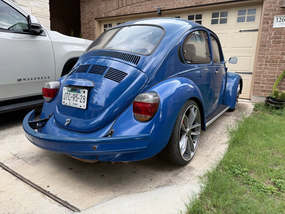Volkswagen-Beetle-1989-blue-3