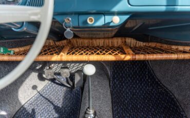 Volkswagen-Beetle-Classic-1958-Coupe-23