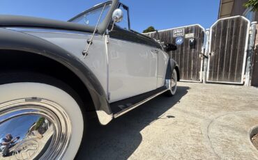 Volkswagen-Beetle-Classic-1962-Convertible-30