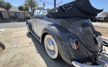 Volkswagen-Beetle-Classic-1962-Convertible-33