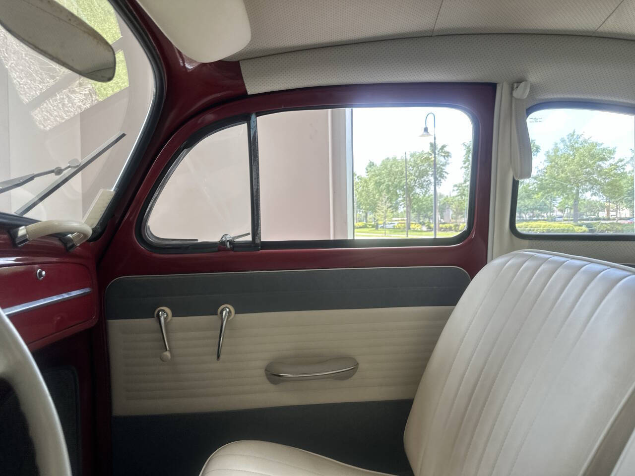 Volkswagen-Beetle-Classic-1964-Coupe-10