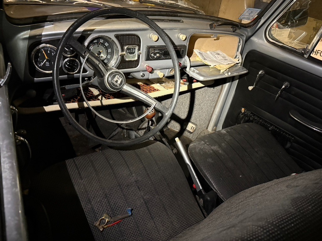 Volkswagen-Beetle-Classic-1966-Sedan-10
