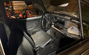 Volkswagen-Beetle-Classic-1966-Sedan-3