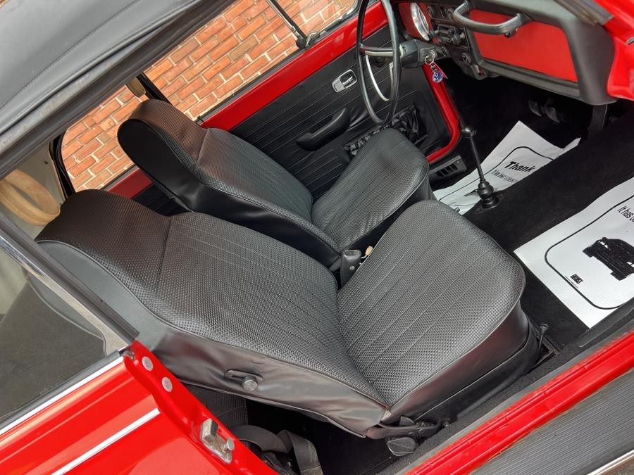 Volkswagen-Beetle-Classic-1969-Convertible-31