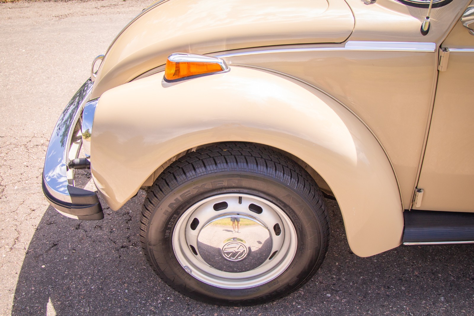 Volkswagen-Beetle-Classic-1974-Coupe-10