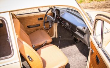 Volkswagen-Beetle-Classic-1974-Coupe-25