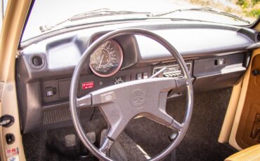 Volkswagen-Beetle-Classic-1974-Coupe-32