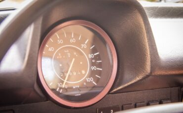 Volkswagen-Beetle-Classic-1974-Coupe-33