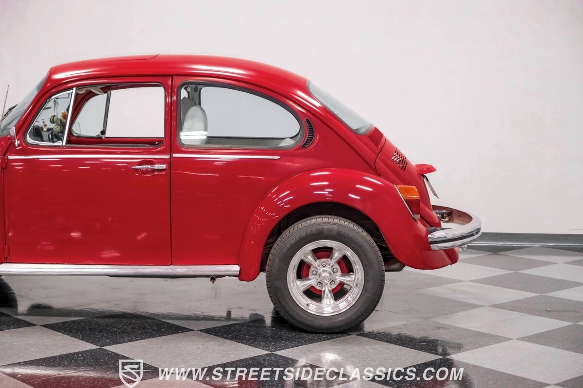 Volkswagen-Beetle-New-1975-Coupe-20