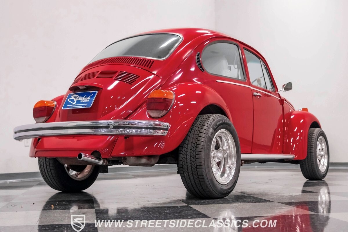 Volkswagen-Beetle-New-1975-Coupe-25