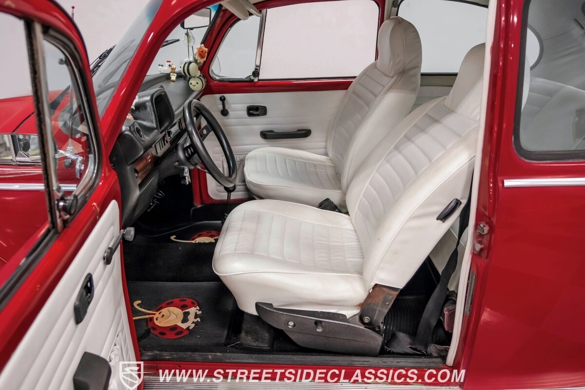 Volkswagen-Beetle-New-1975-Coupe-35