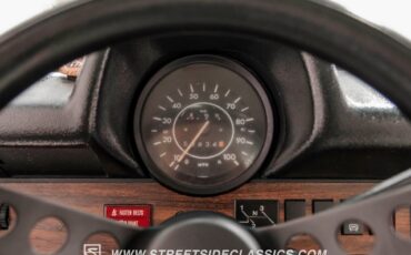 Volkswagen-Beetle-New-1975-Coupe-37