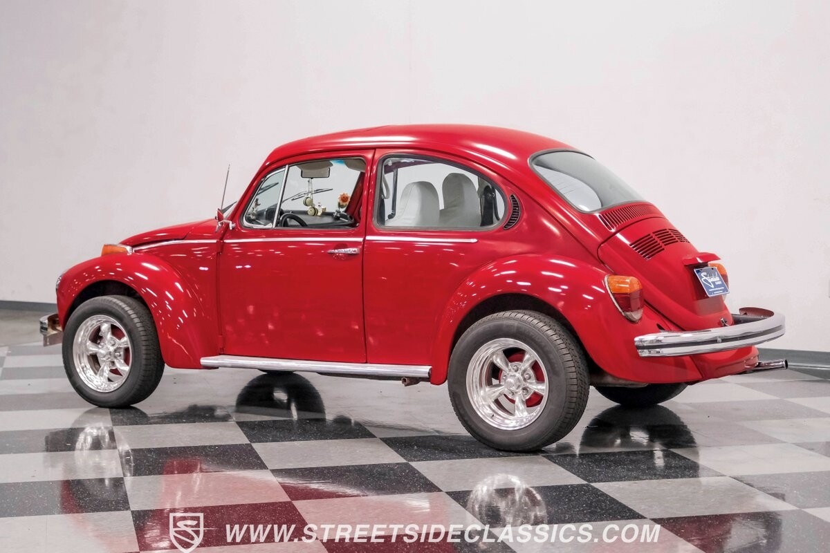 Volkswagen-Beetle-New-1975-Coupe-6