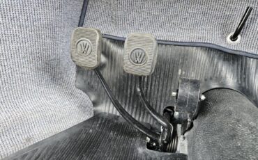 Volkswagen-Beetle-Pre-1980-1956-20