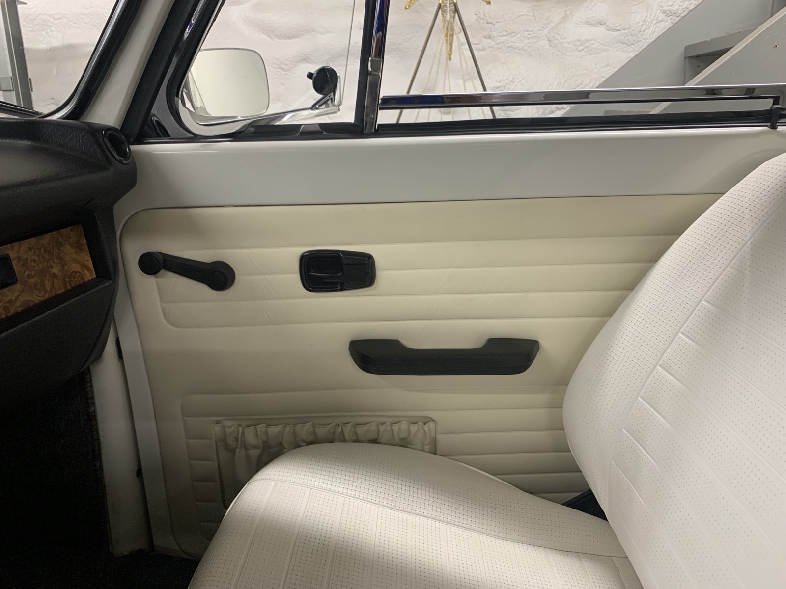 Volkswagen-Beetle-Pre-1980-1979-27