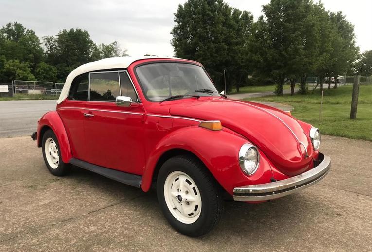Volkswagen-Beetle-cabrio-1977-Red-BlackWhite-3