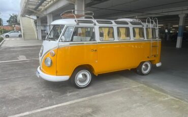 Volkswagen-Bus-1972-YellowWhite-White-1