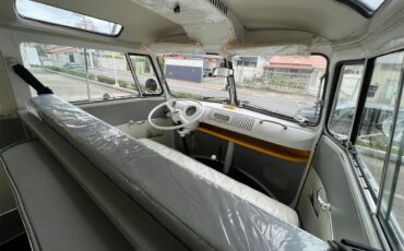 Volkswagen-Bus-1972-YellowWhite-White-14