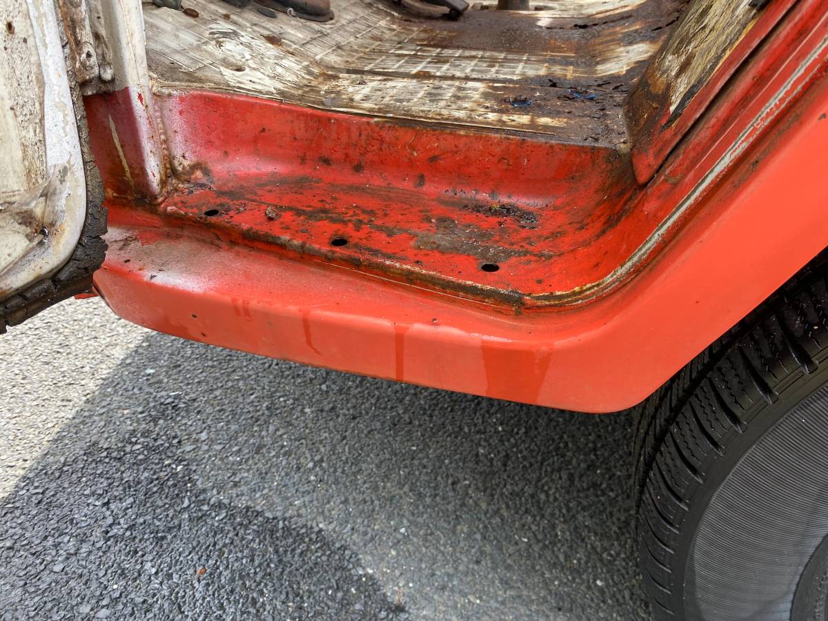 Volkswagen-Bus-1973-red-11