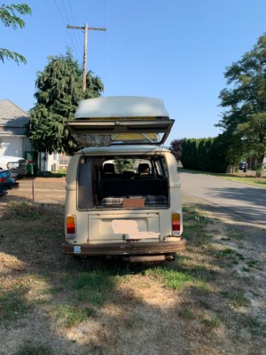 Volkswagen-Bus-1975-7
