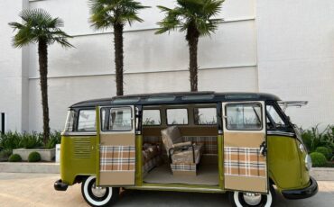 Volkswagen-Bus-1975-GreenBlack-Plaid-13