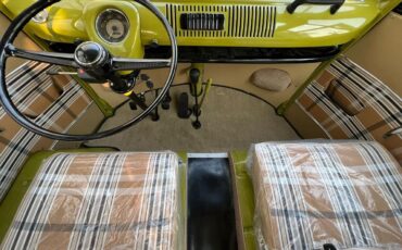 Volkswagen-Bus-1975-GreenBlack-Plaid-15