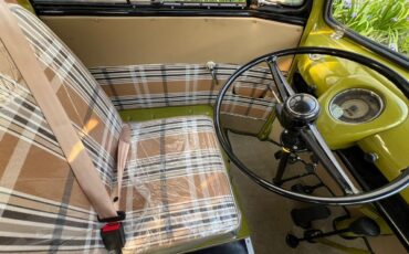 Volkswagen-Bus-1975-GreenBlack-Plaid-6