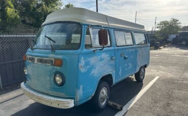 Volkswagen-Bus-1977-Blue-15