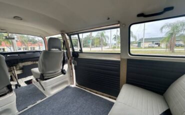 Volkswagen-Bus-1977-Cinnamon-Gray-13