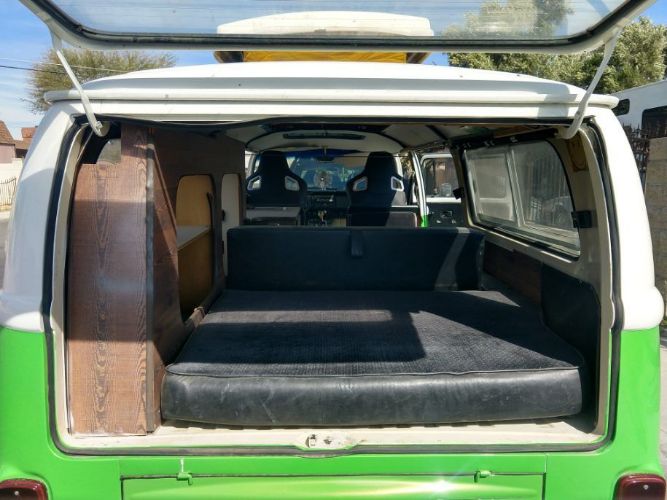 Volkswagen-Bus-1978-15
