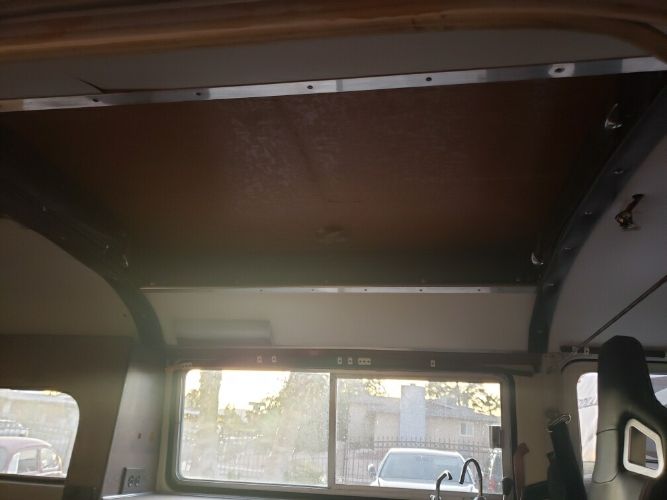Volkswagen-Bus-1978-23