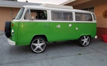 Volkswagen-Bus-1978-8