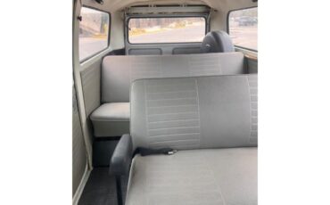Volkswagen-Bus-1978-Blue-White-17