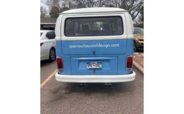 Volkswagen-Bus-1978-Blue-White-7