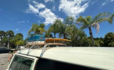 Volkswagen-Bus-1978-Orange-Tan-5