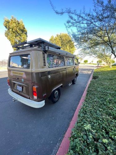 Volkswagen-Bus-1979-12