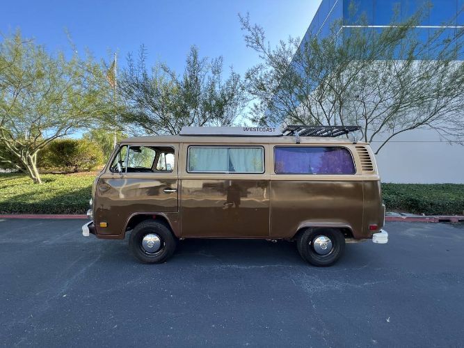 Volkswagen-Bus-1979-15
