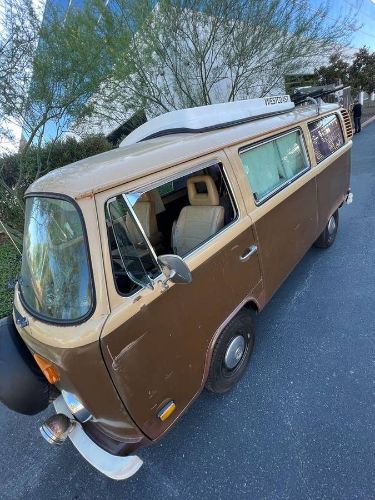 Volkswagen-Bus-1979-17
